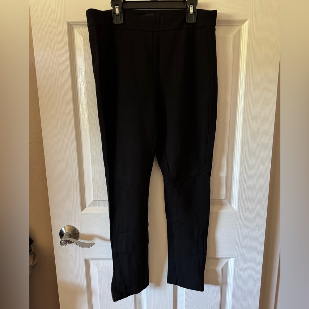 Dalia Black Pull-on Pants Size 8